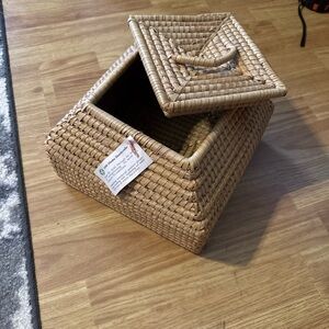 Tan Woven Basket Accent with Lid